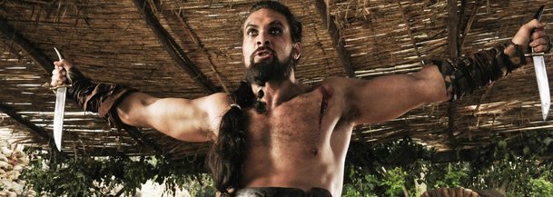 Hra o trůny: Jason Momoa se po své roli zadlužil a s rodinou hladověl | Fandíme serialům