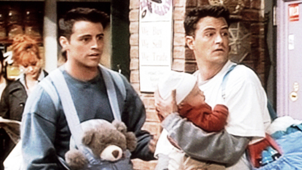 Přátelé: Představitel Chandlera odhalil, kdy vznikne dlouho slibovaný speciál | Fandíme serialům