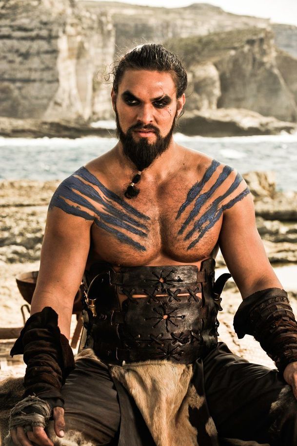 Hra o trůny: Jason Momoa prozradil, jak se připravoval na roli Khala Droga | Fandíme serialům