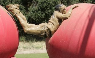 Drtivá porážka: Zábavný pořad poznamenala smrt soutěžícího | Fandíme filmu