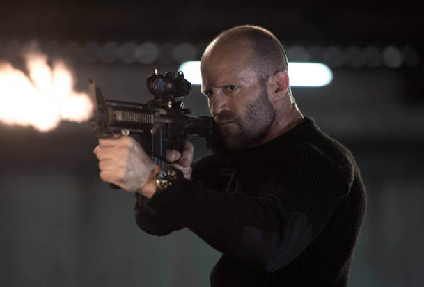 Small Dark Look: Jason Statham se chystá vydat mezi ruské mafiány | Fandíme filmu