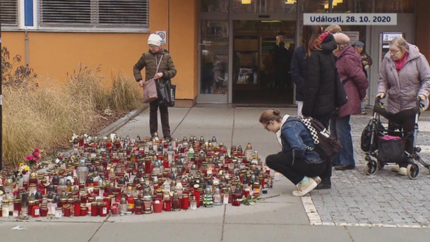 Rok poté: Česká televize v dokumentu připomene tragickou střelbu v ostravské nemocnici | Fandíme serialům