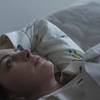 Locked Down: Anne Hathaway a Chiwetel Ejiofor loupí v době pandemie | Fandíme filmu