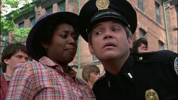 Zemřela Marion Ramsey, hvězdička z Policejní akademie | Fandíme filmu