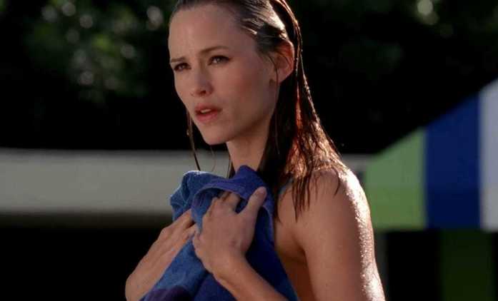 Jennifer Garner po letech s humorem zopakovala sexy scénu ze seriálu Alias | Fandíme seriálům