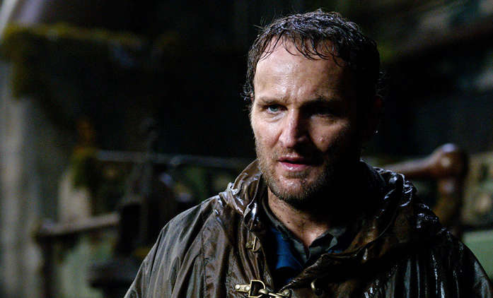 Nelítostný souboj 2: DiCapria s Balem doplní Jason Clarke | Fandíme filmu