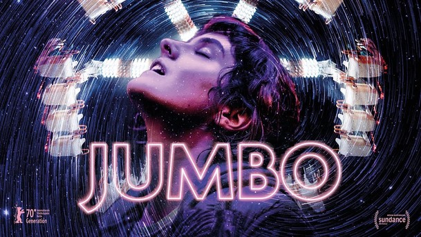 Jumbo: V netradiční romanci se mladá žena zamiluje do kolotoče | Fandíme filmu