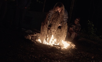 Red Woods: Nový horor se pokouší napodobit Záhadu Blair Witch | Fandíme filmu