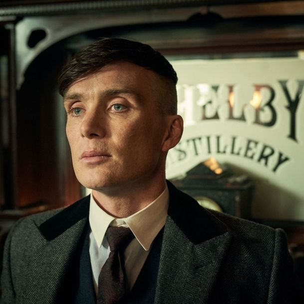 Peaky Blinders. Příběh gangu z Birminghamu po 6. sérii zakončí film | Fandíme serialům