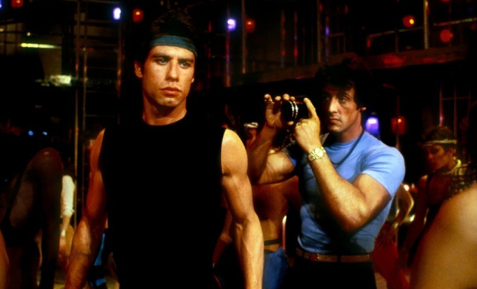 Rambo II: V akční řežbě se málem objevil coby Stalloneho parťák John Travolta | Fandíme filmu
