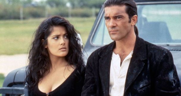 Desperado: Salma Hayek si natáčení sexuální scény protrpěla | Fandíme filmu