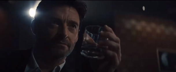 Reminiscence: Hugh Jackman v pochmurné budoucnosti dokáže pronikat do vzpomínek lidí | Fandíme filmu