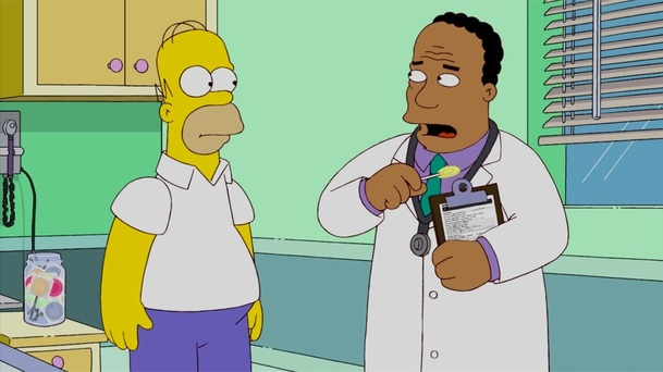 Simpsonovi: Doktora Dlahu bude nově dabovat afroamerický herec | Fandíme serialům