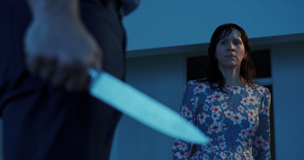 Held: V novém thrilleru se z chytré domácnosti stává neprodyšná smrtící past | Fandíme filmu