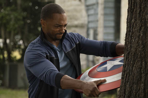 The Falcon and the Winter Soldier: Finální trailer láká na akční Marvel v plné formě | Fandíme filmu