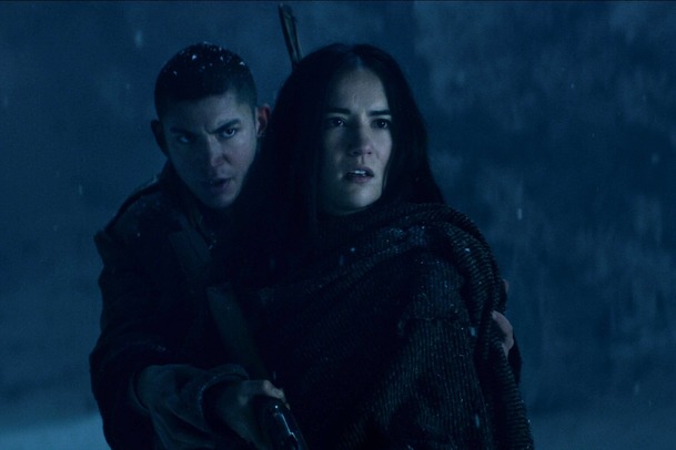 Světlo a stíny: Fantasy série od Netflixu se představuje v novém epickém traileru | Fandíme serialům
