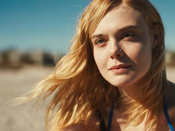 The Girl From Plainville: Elle Fanning donutí svého přítele k sebevraždě | Fandíme serialům