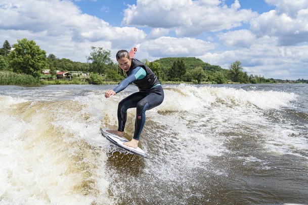 Českem nejen za sportem: Pěší turistika a horská kola s Evou Samkovou a Tomášem Krausem | Fandíme serialům