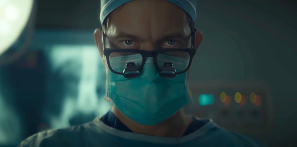 Dr. Death: Seriál o vraždícím chirurgovi v prvním traileru | Fandíme serialům