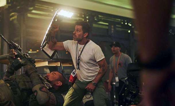The Last Photograph: Zack Snyder bude v horách nahánět zabijáky | Fandíme filmu