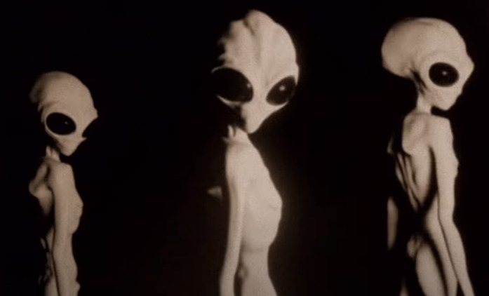 Top Secret UFO Projects: Také Netflix podojí současný zvýšený zájem o zelené mužíčky | Fandíme seriálům