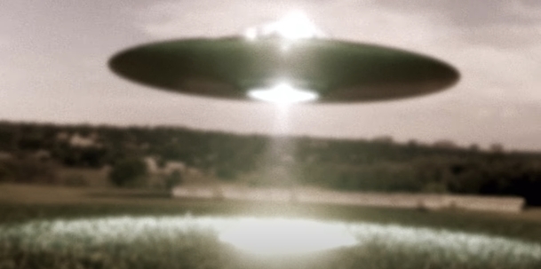 Top Secret UFO Projects: Také Netflix podojí současný zvýšený zájem o zelené mužíčky | Fandíme serialům