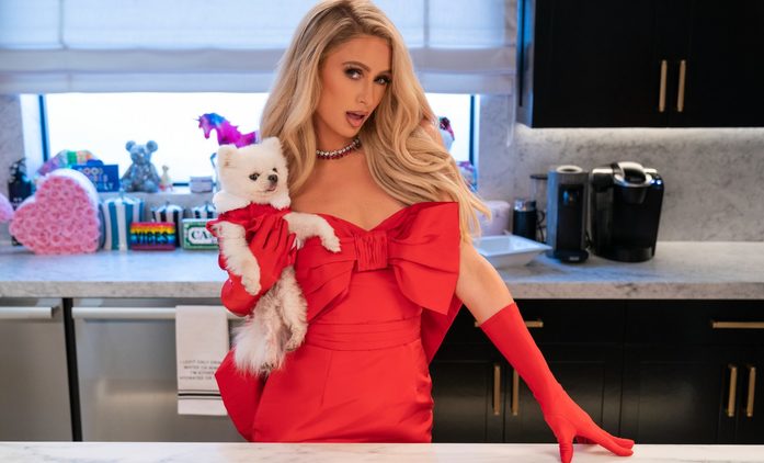 S Paris v kuchyni: Paris Hilton bude vařit na Netflixu | Fandíme seriálům