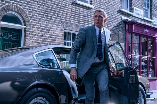 Two for the Money: Charlize Theron a Daniel Craig budou krást | Fandíme filmu