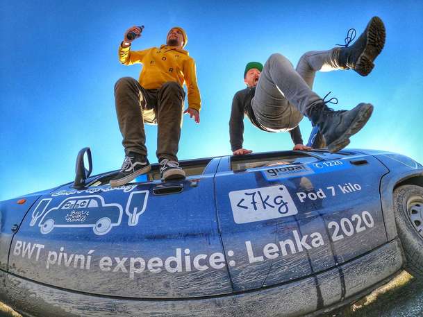 Expedice Lenka: První pivní dobročinná road movie láká na premiéru | Fandíme filmu