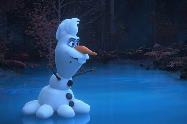 Olaf Presents: Mluvící sněhulák z Ledového království převypráví pohádky od Disneyho | Fandíme serialům