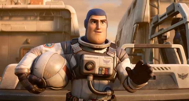 Rakeťák: Film o „skutečném“ kosmonautu Buzzovi v prvním traileru | Fandíme filmu