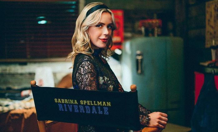 Riverdale 6: Trailer na příští sezónu láká na mladou čarodějku Sabrinu | Fandíme seriálům