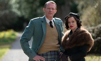 Skandál po anglicku: Druhá série se zaměří na rozvrácené manželství vévody a vévodkyně z Argyllu | Fandíme filmu