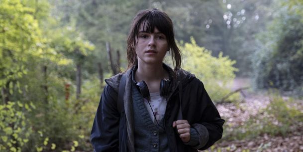 Anna: V postapokalyptické Evropě bez dospělých děti zdivočely | Fandíme serialům