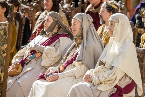 Vánoce na ČT budou ve znamení nové štědrovečerní pohádky, premiéry Havla nebo finále Marie Terezie | Fandíme serialům