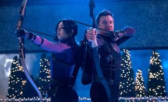 Hawkeye – První dojmy z vánoční marvelovky | Fandíme filmu