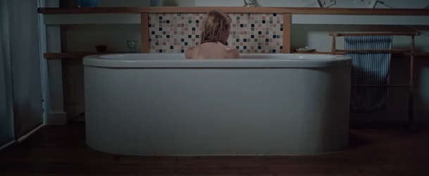 Help: Tajuplný erotický thriller se představuje v traileru | Fandíme filmu