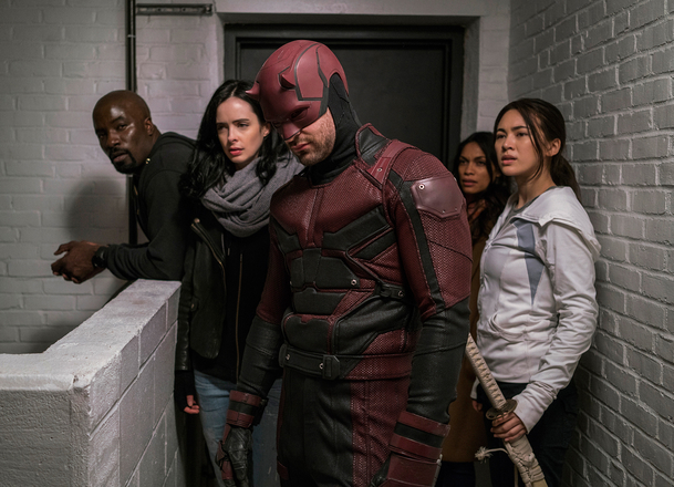 Daredevil, Punisher a další marvelovské seriály zmizí z Netflixu | Fandíme serialům