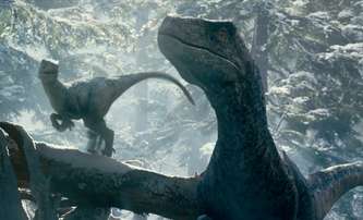 Jurský svět nadvláda: Nový film o filmu představuje svět osídlený dinosaury | Fandíme filmu