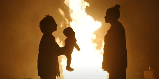 The Baby: HBO chystá hororovou komedii s vraždícím miminkem | Fandíme serialům