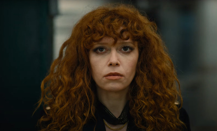 Ruská panenka 2: Natasha Lyonne opět bloudí mimo realitu, přinášíme první upoutávku | Fandíme seriálům