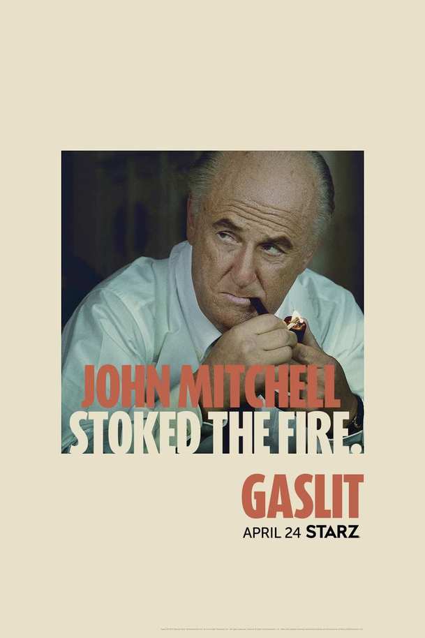 Gaslit: Trailer vábí na Julii Roberts a Seana Penna v minisérii o aféře Watergate | Fandíme serialům
