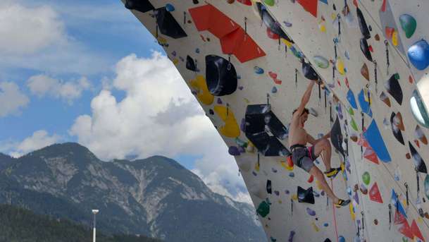 Adam Ondra: Posunout hranice – Film o fenomenálním horolezci v 1. traileru | Fandíme filmu