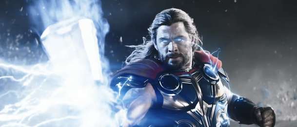 Thor: Láska jako hrom – Nový trailer pořádně předvádí záporáka | Fandíme filmu