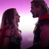 Thor 4: V nové upoutávce se staré hrdličky po letech poprvé znovu shledávají | Fandíme filmu
