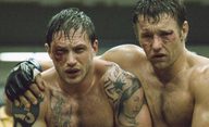 Válečník: Seriálový příběh MMA zápasníků nabírá obsazení | Fandíme filmu