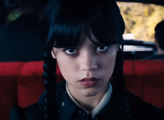 Lily May B: Jenna Ortega v novém filmu vyráží do apokalyptické pustiny | Fandíme filmu