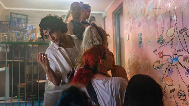 Škola zlomených srdcí: Na Netflix míří restart teenagerské klasiky | Fandíme serialům