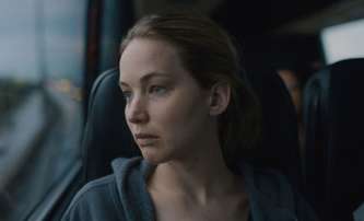 Causeway: Oscarová Jennifer Lawrence se potýká s traumaty války | Fandíme filmu