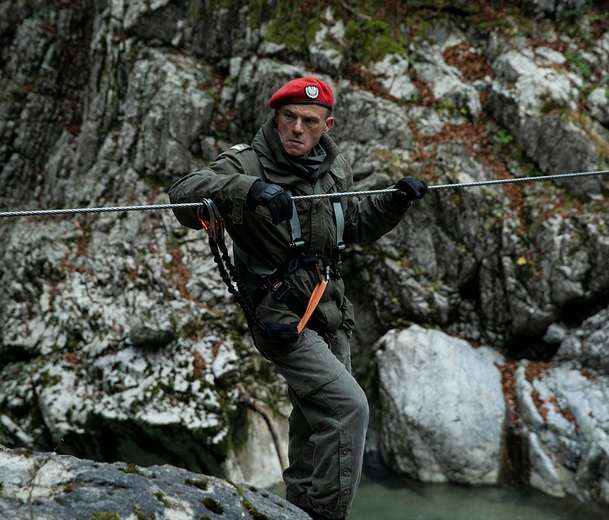 Eismayer: Drsný velitel dře kadety z kůže | Fandíme filmu